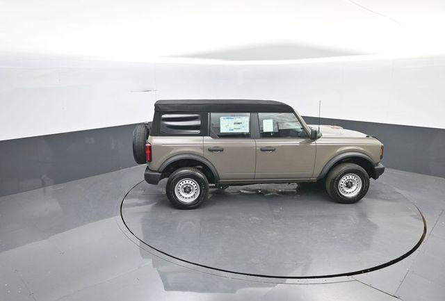 2026 FORD BRONCO BASE — миниатюра 23