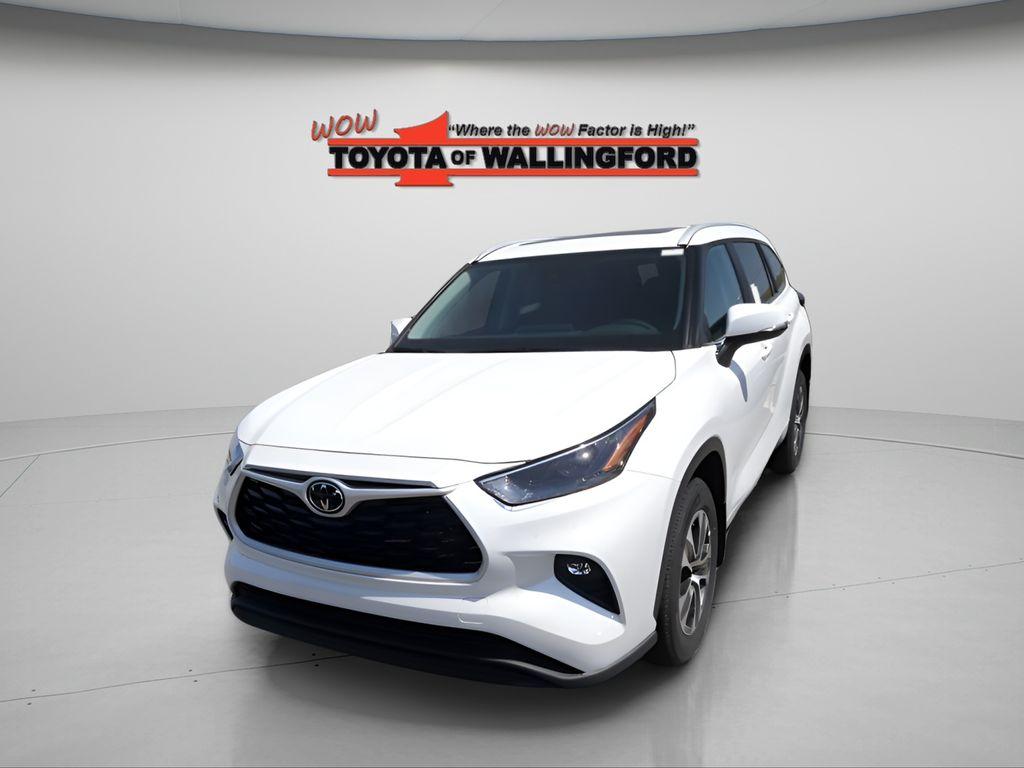 New 2026 Toyota Highlander XLE