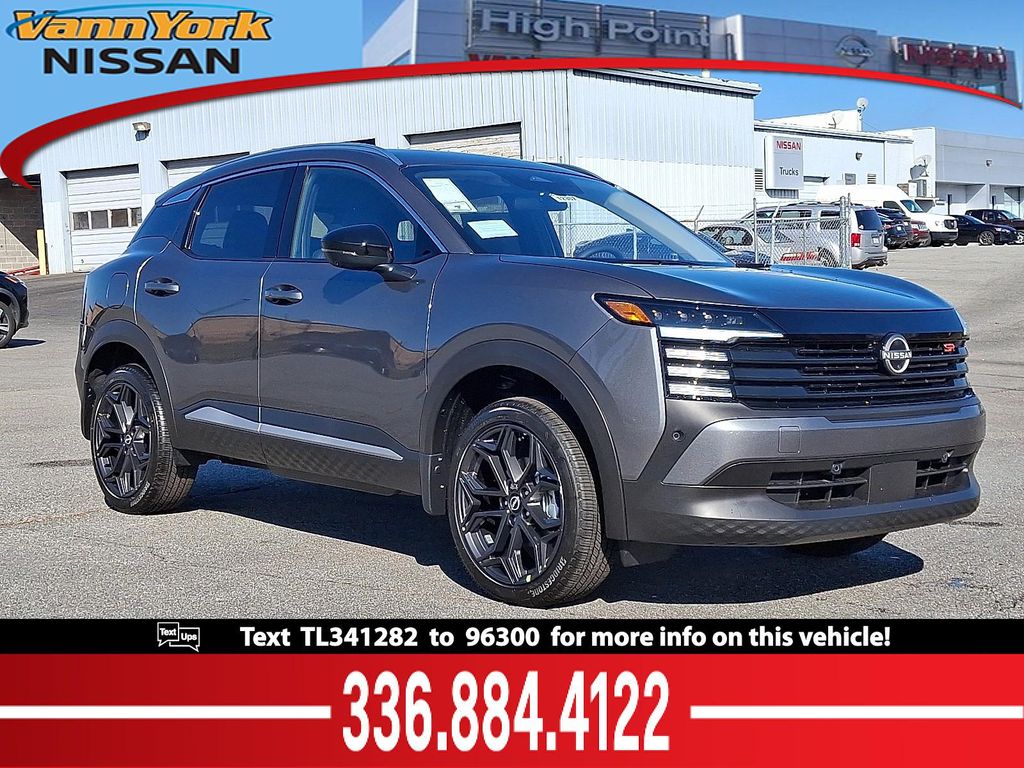 New 2026 Nissan Kicks SR