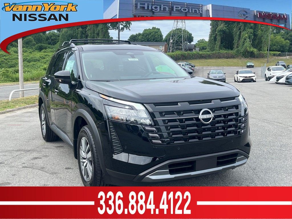 New 2026 Nissan Pathfinder SL