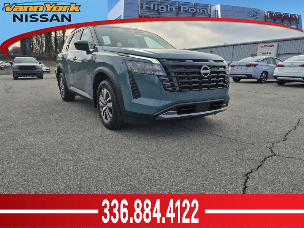 New 2026 Nissan Pathfinder SL