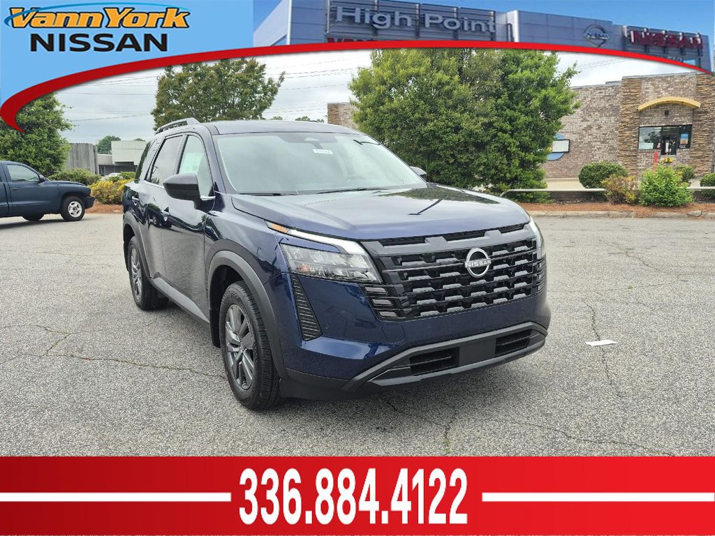 New 2026 Nissan Pathfinder SV