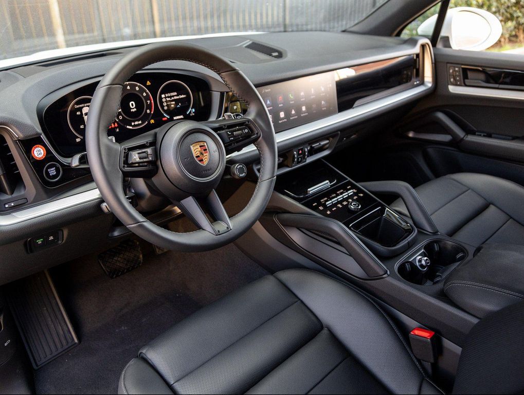 PORSCHE CAYENNE - 4
