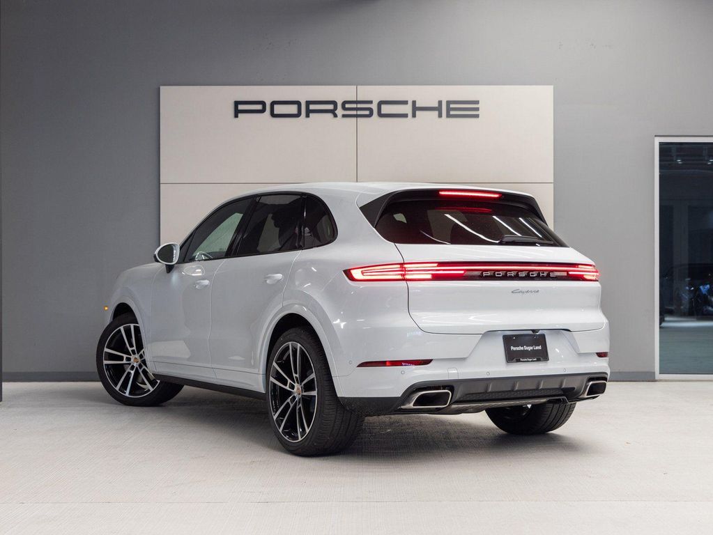PORSCHE CAYENNE - 3