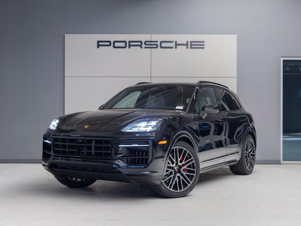 New 2026 Porsche Cayenne S