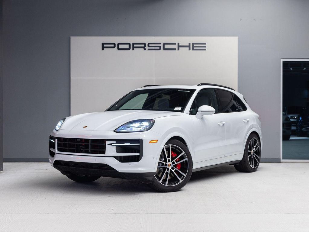 New 2026 Porsche Cayenne S
