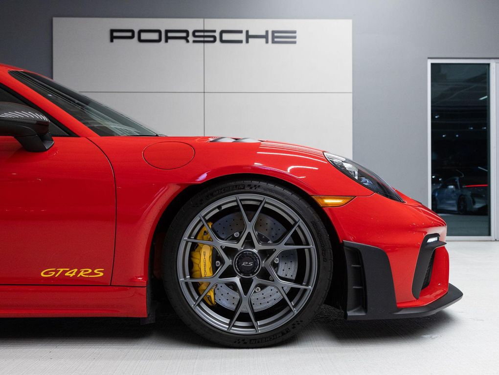 2023 Porsche 718 CAYMAN GT4 RS — фото 11