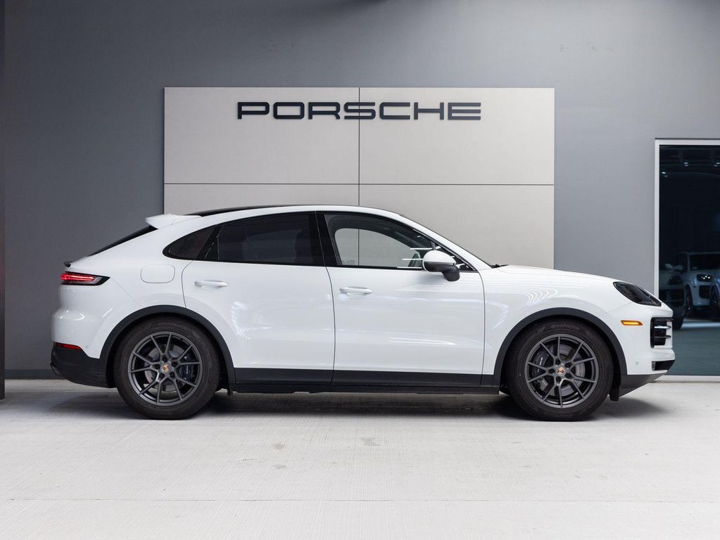 PORSCHE CAYENNE - 8