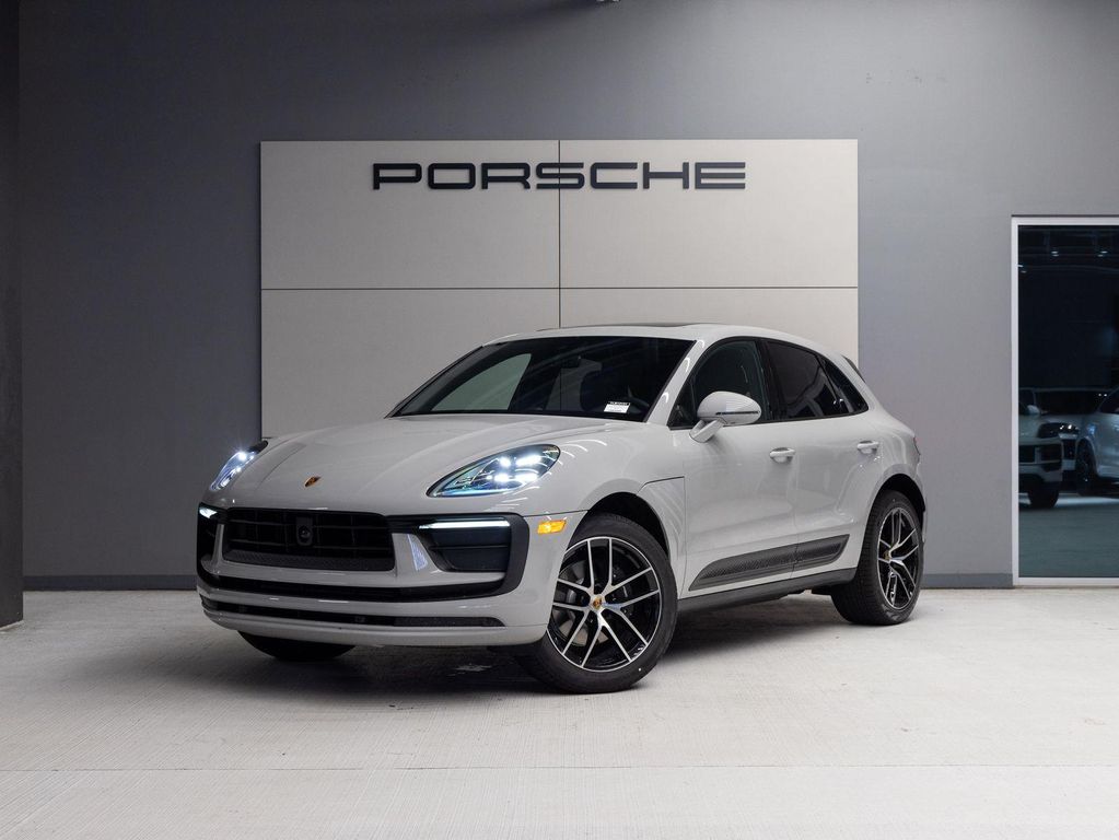 New 2026 Porsche Macan Macan