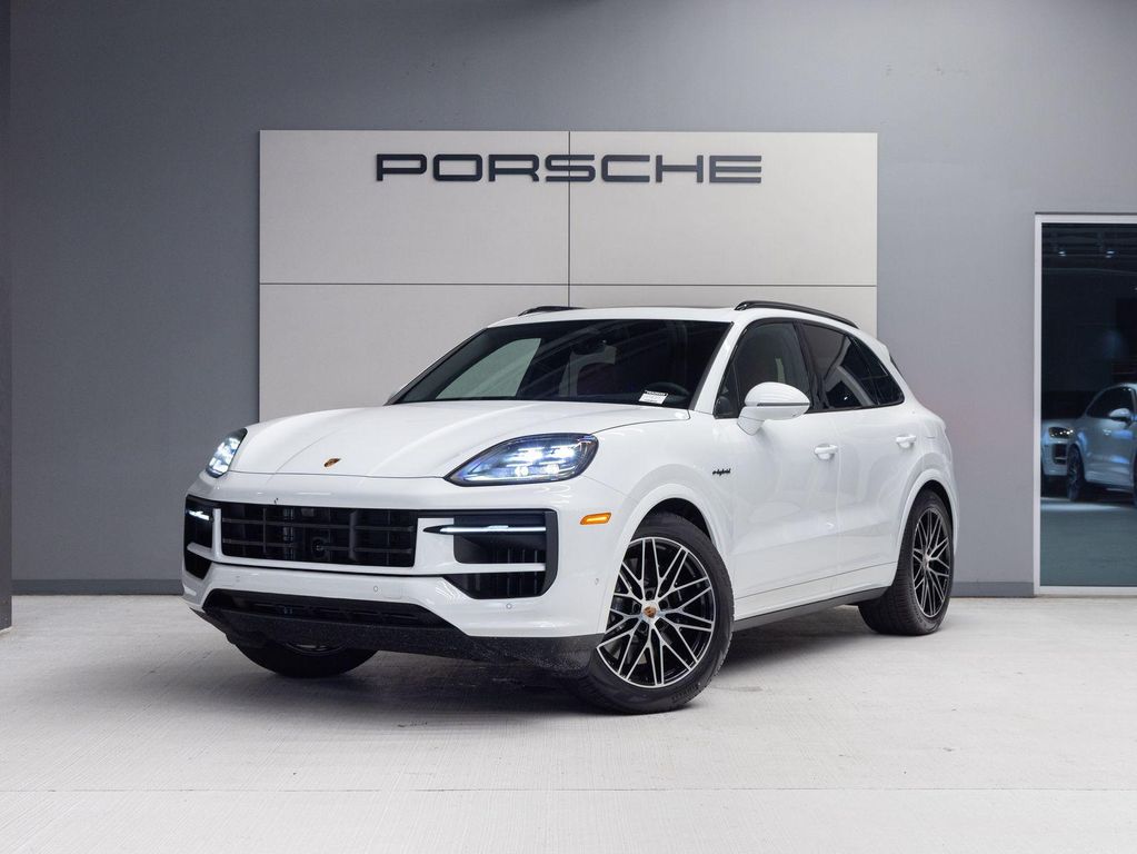 New 2026 Porsche Cayenne Cayenne S E-Hybrid