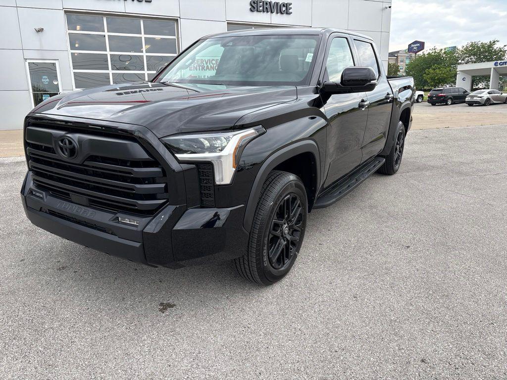 New 2026 Toyota Tundra SR5