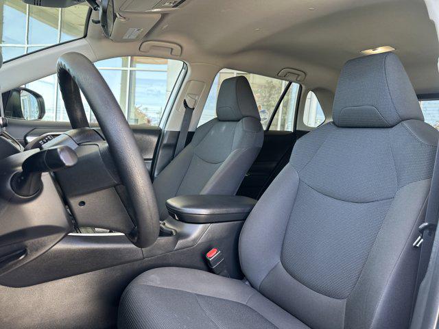 TOYOTA RAV4 - 9