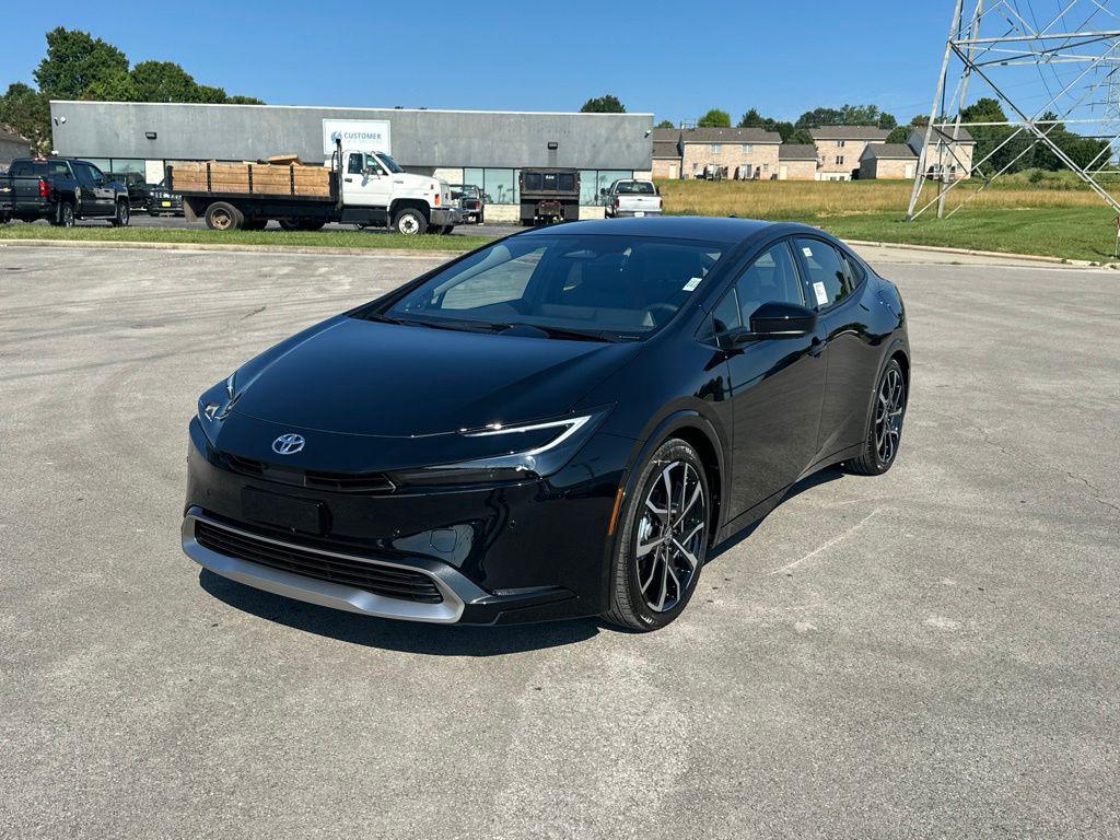 2026 TOYOTA PRIUS PLUG-IN HYBRID XSE PREMIUM — фото 3