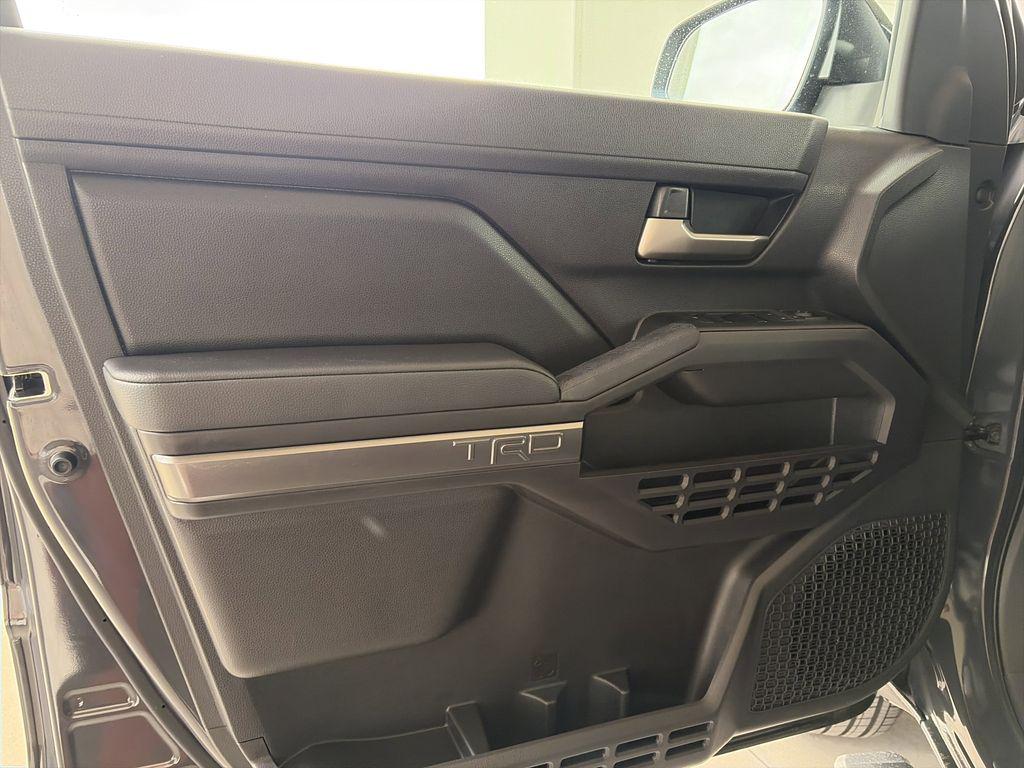 صورة مصغرة 14 لـ 2025 Toyota TACOMA TRD SPORT