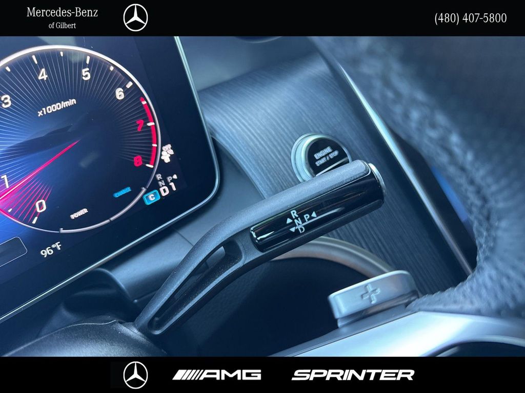 صورة مصغرة 29 لـ 2024 Mercedes-BENZ GLC