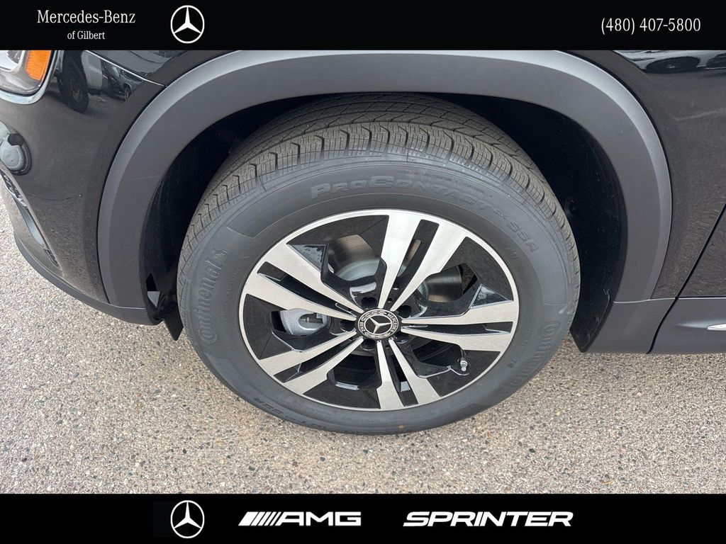صورة 7 لـ 2026 Mercedes-BENZ GLB
