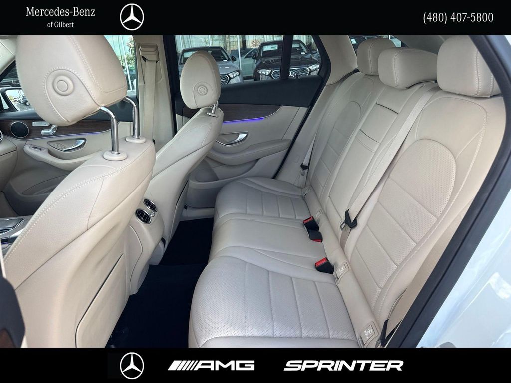 صورة مصغرة 19 لـ 2022 Mercedes-BENZ GLC