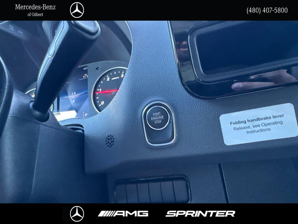 صورة مصغرة 25 لـ 2026 Mercedes-BENZ OTHERS