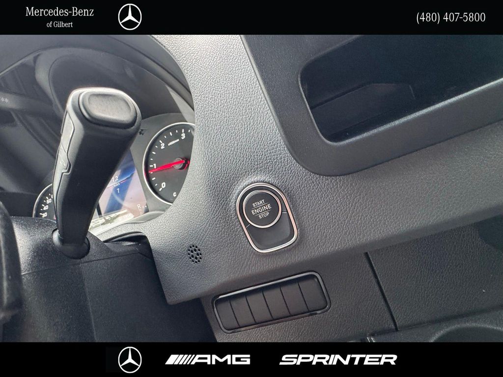 صورة مصغرة 20 لـ 2026 Mercedes-BENZ OTHERS