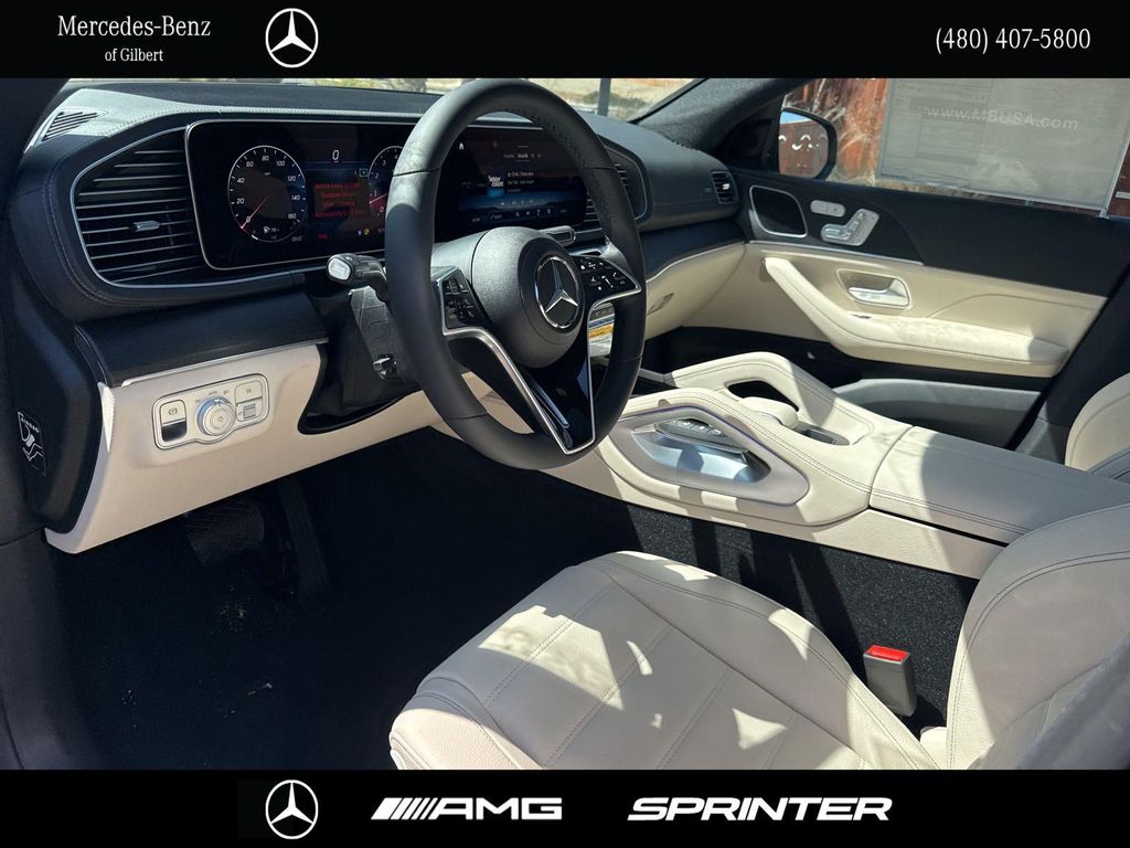 2026 Mercedes-BENZ GLE 缩略图 12