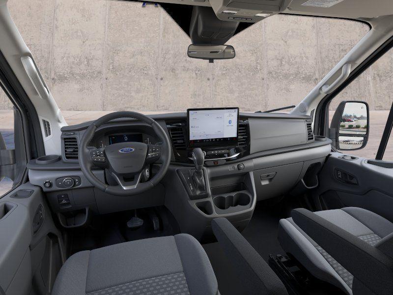 2026 FORD TRANSIT-350 XLT photo 9