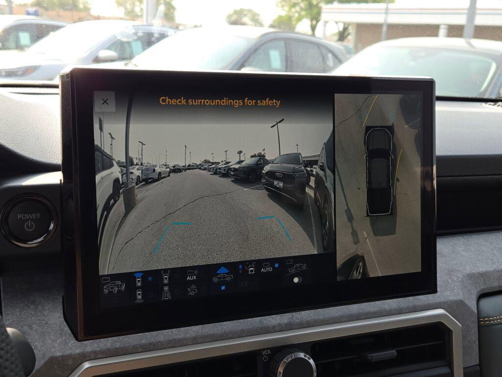 صورة مصغرة 28 لـ 2024 Toyota TACOMA HYBRID TRAILHUNTER