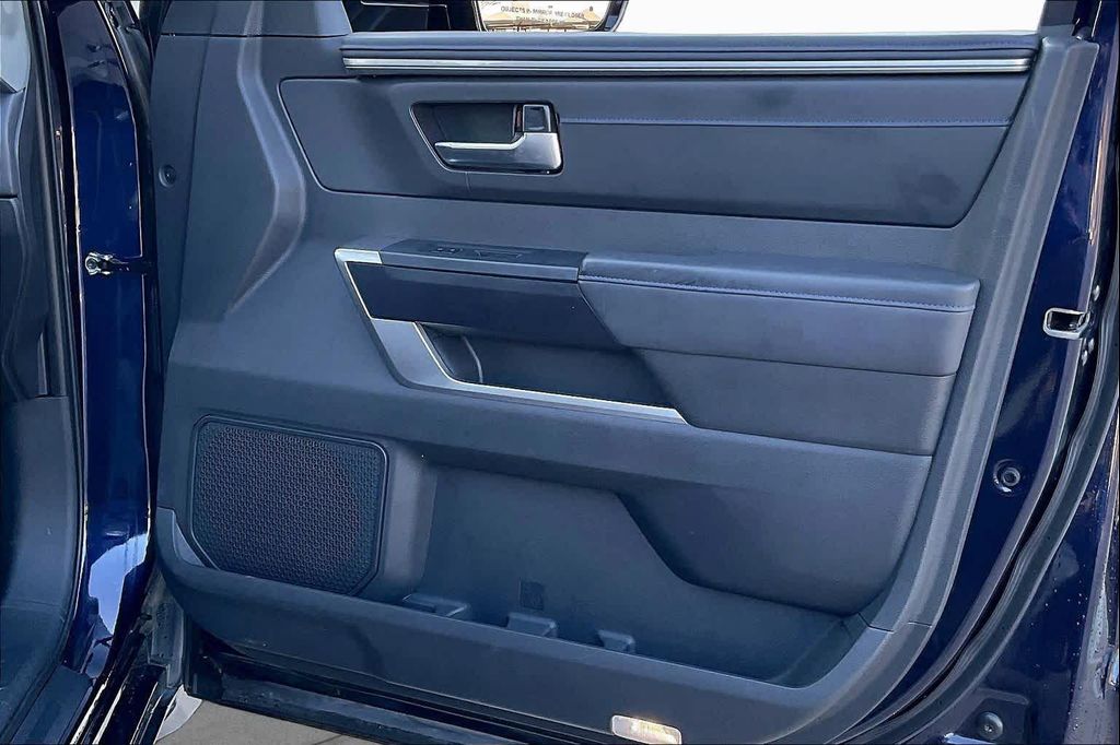 صورة مصغرة 23 لـ 2024 Toyota TUNDRA HYBRID PLATINUM