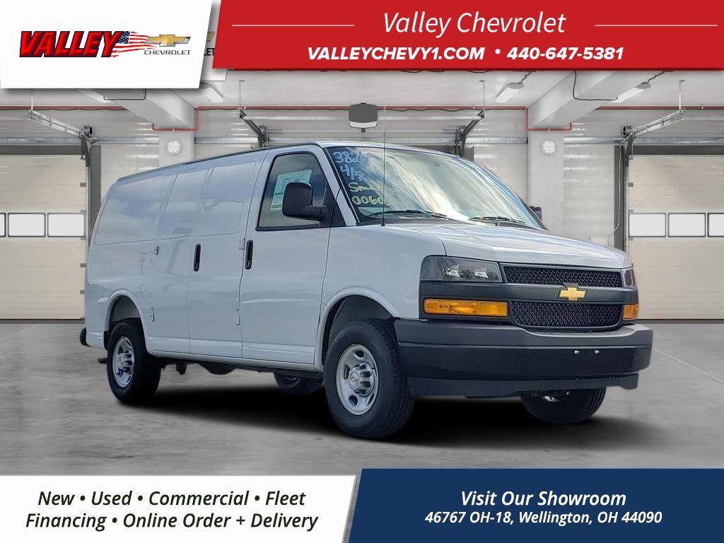 New 2025 Chevrolet Express 3500 Work Van