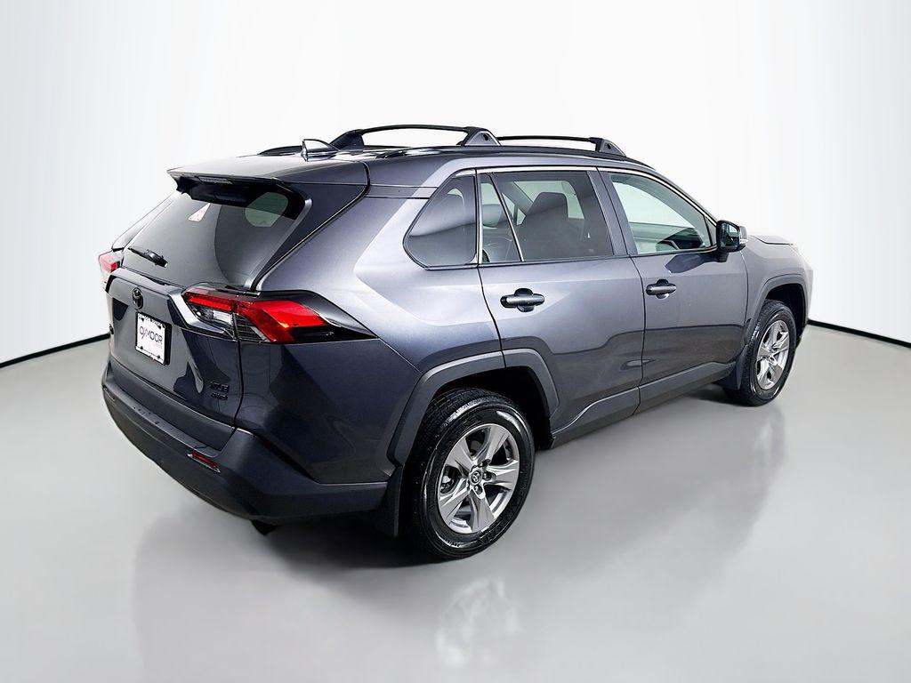 TOYOTA RAV4 - 7