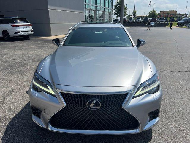 2021 Lexus LS 500H BASE — фото 8