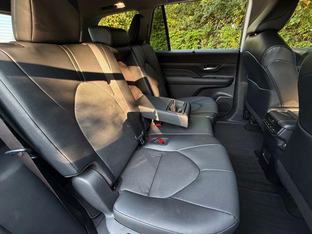 صورة مصغرة 33 لـ 2024 Toyota GRAND HIGHLANDER XLE