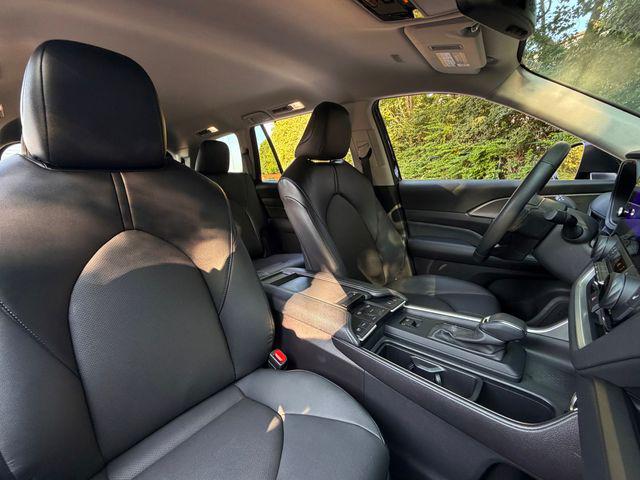 صورة مصغرة 21 لـ 2024 Toyota GRAND HIGHLANDER XLE
