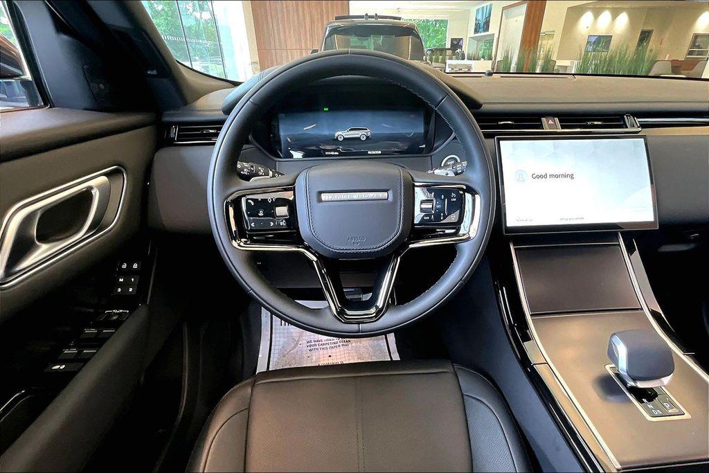 صورة 8 لـ 2026 LAND Rover RANGE ROVER VELAR P250 SE R-DYNAMIC