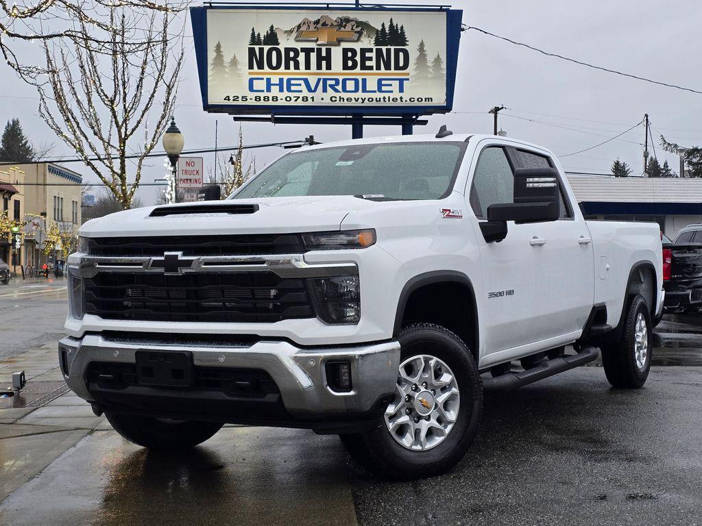 New 2026 Chevrolet Silverado 3500 LT