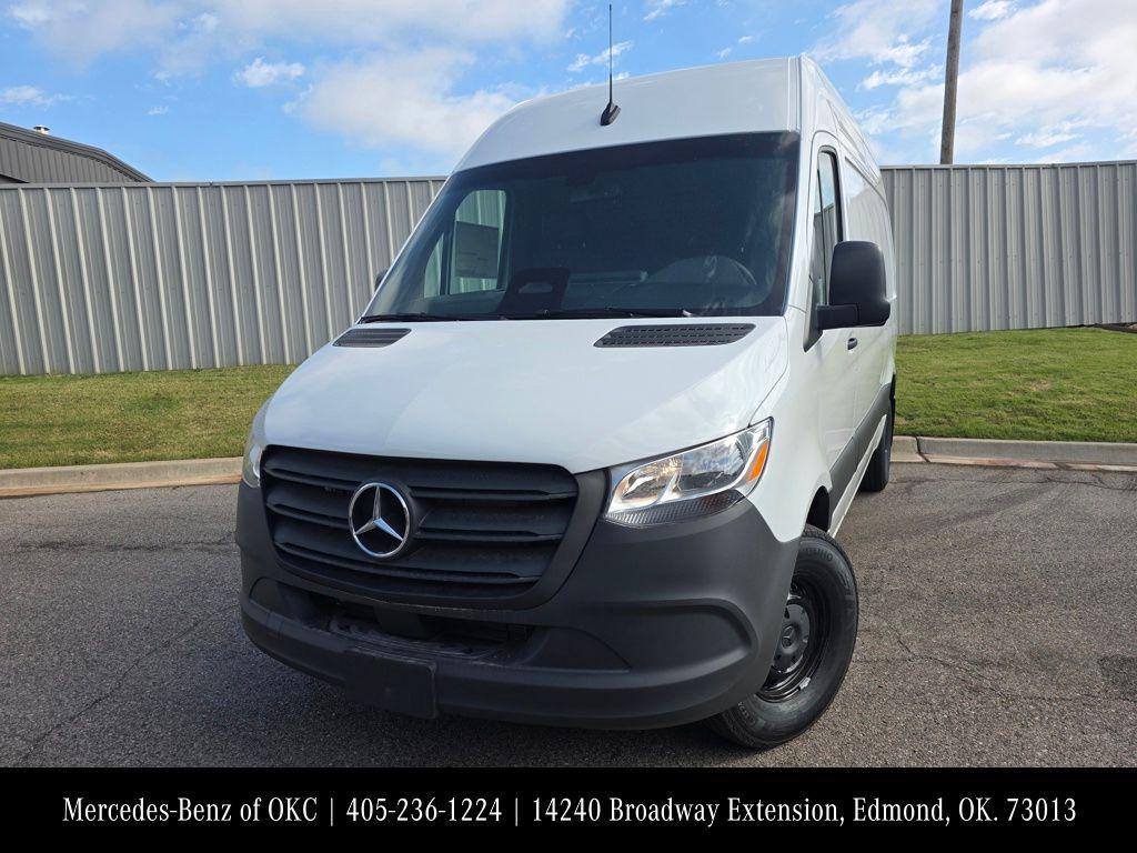 New 2026 Mercedes-Benz Sprinter 2500 Standard Roof