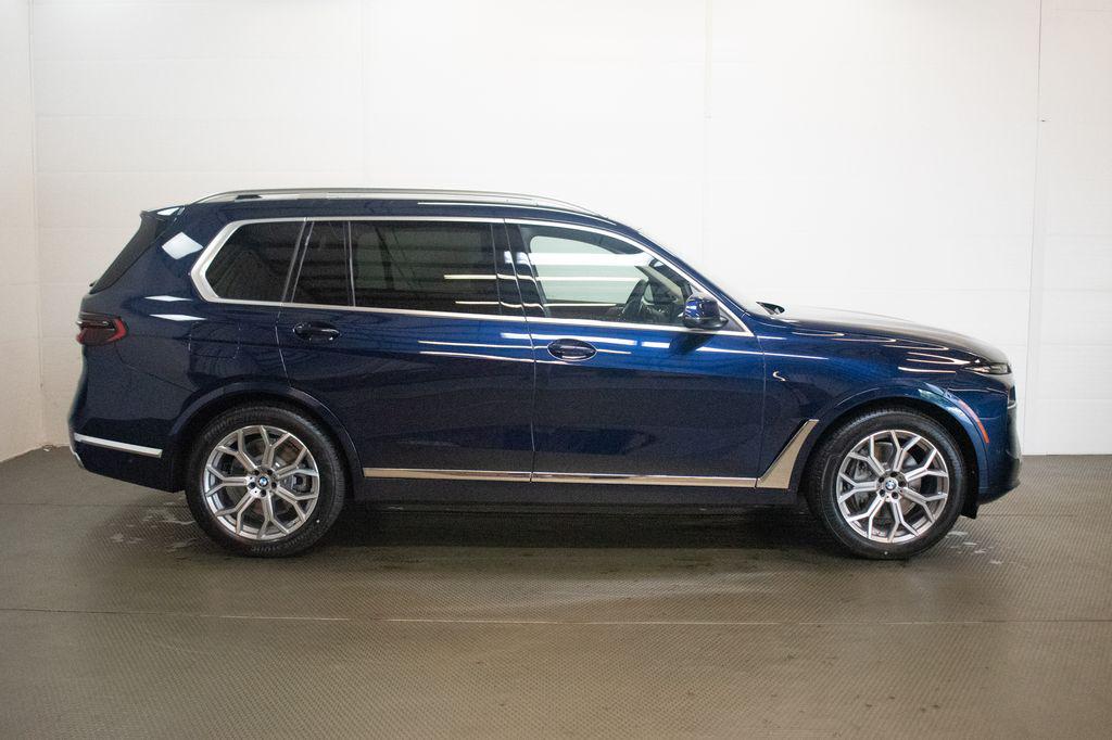 صورة مصغرة 3 لـ 2027 BMW X7 XDRIVE40I