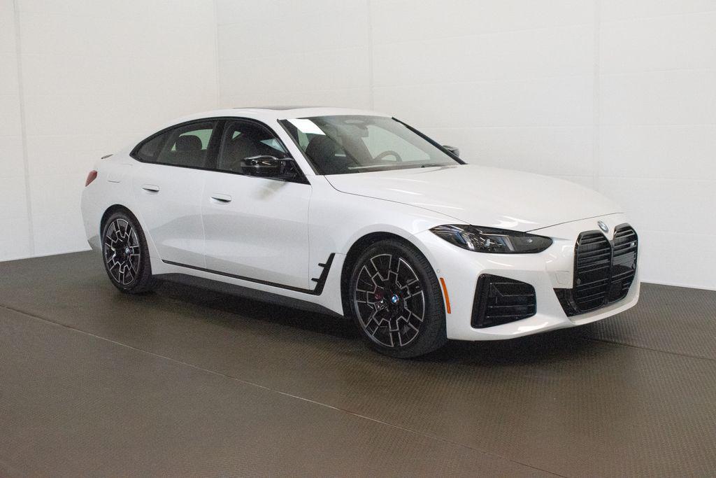 New 2026 BMW M440 i xDrive