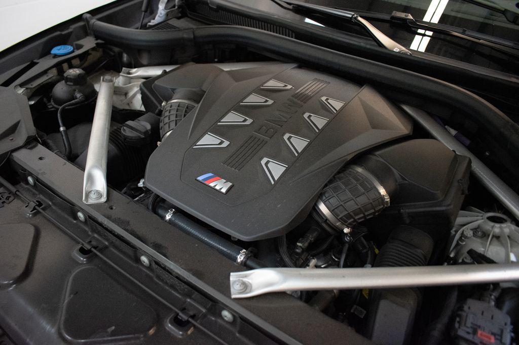 صورة 10 لـ 2024 BMW X5 M60I