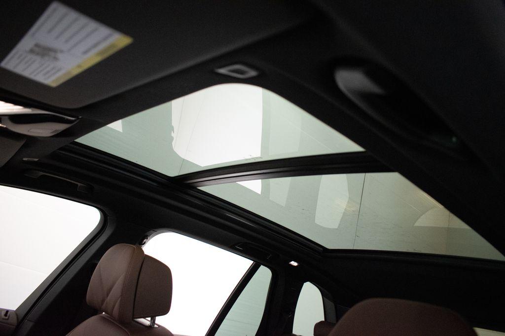 صورة مصغرة 22 لـ 2026 BMW X5 PHEV XDRIVE50E