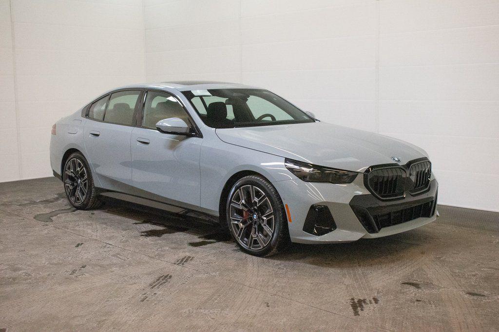 New 2026 BMW i5 xDrive40