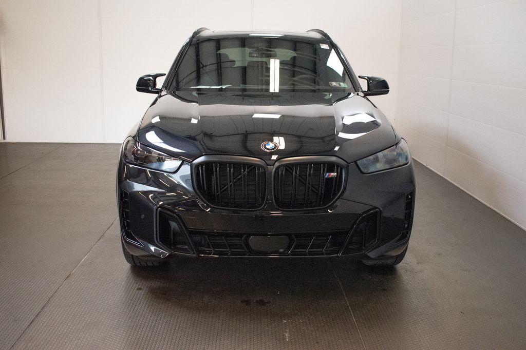 صورة 2 لـ 2026 BMW X5 M60I