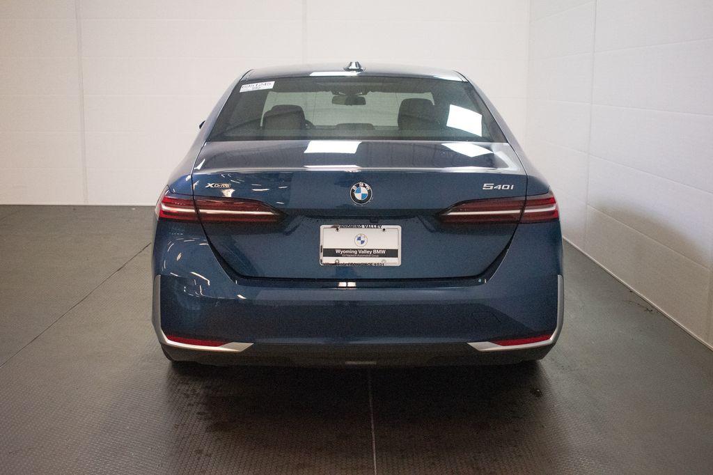 صورة 5 لـ 2026 BMW 540 XDRIVE