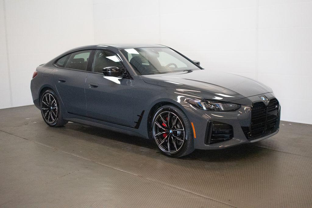New 2026 BMW M440 i xDrive