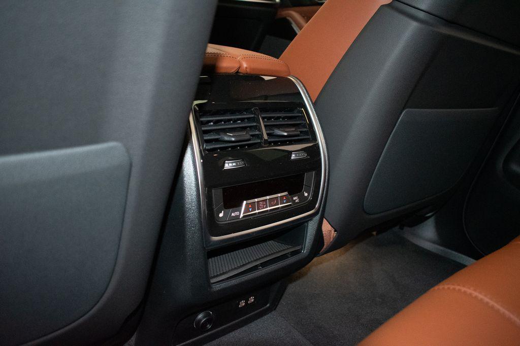 2026 BMW X5 PHEV XDRIVE50E 缩略图 25