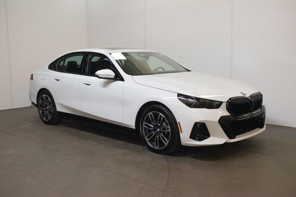 New 2026 BMW 530 xDrive