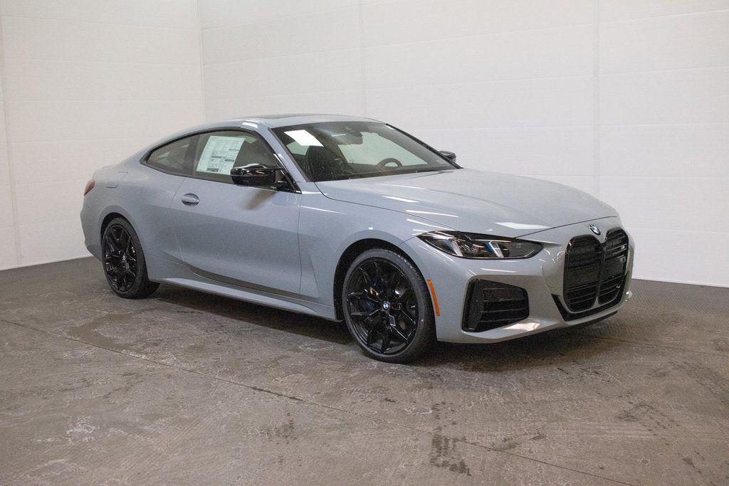 New 2026 BMW M440 i xDrive