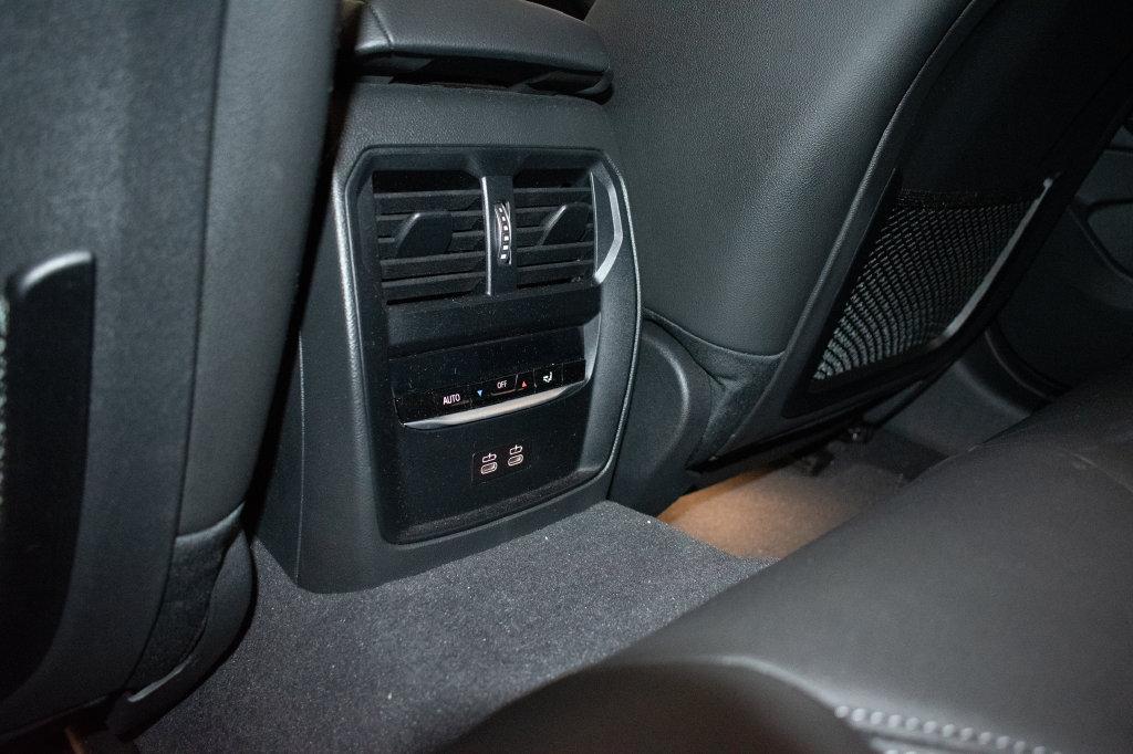 صورة مصغرة 24 لـ 2023 BMW I4 GRAN COUPE M50
