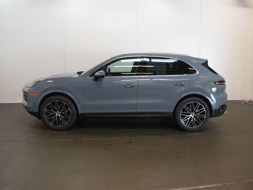 2024 Porsche CAYENNE 照片 2