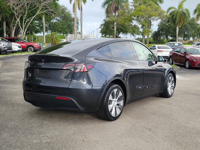 TESLA MODEL Y LONG RANGE - 4