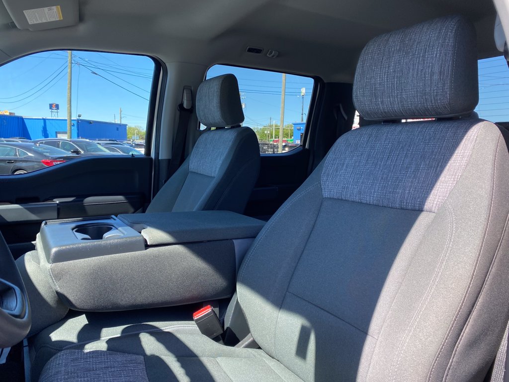 صورة مصغرة 9 لـ 2023 FORD F-150 XLT